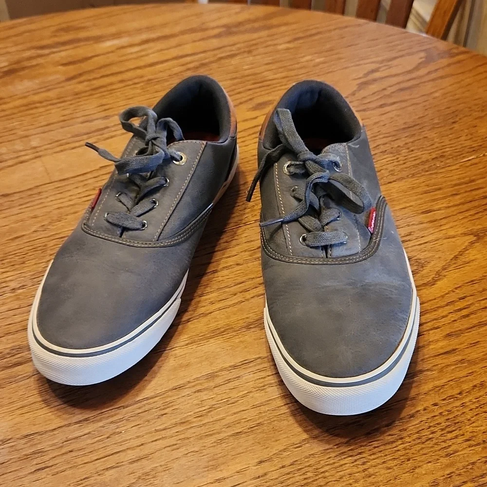 Levi Tie Sneakers Size 10